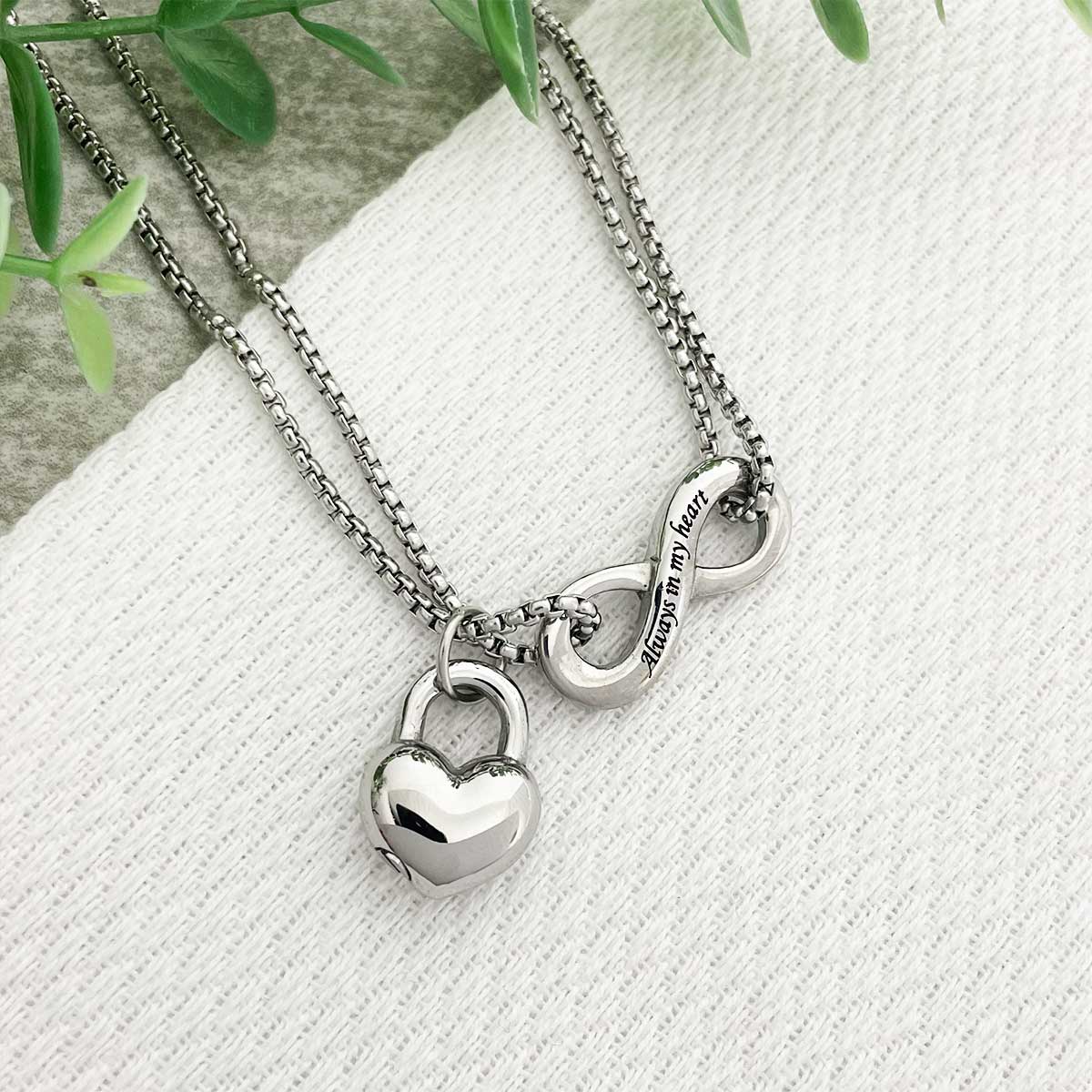 Memorial self fill ash urn necklaces. | The perfect jewellery option if you  are worried about parting with your loved ones ashes🤍 Full instructions  and tools provided with every self fill ash... |